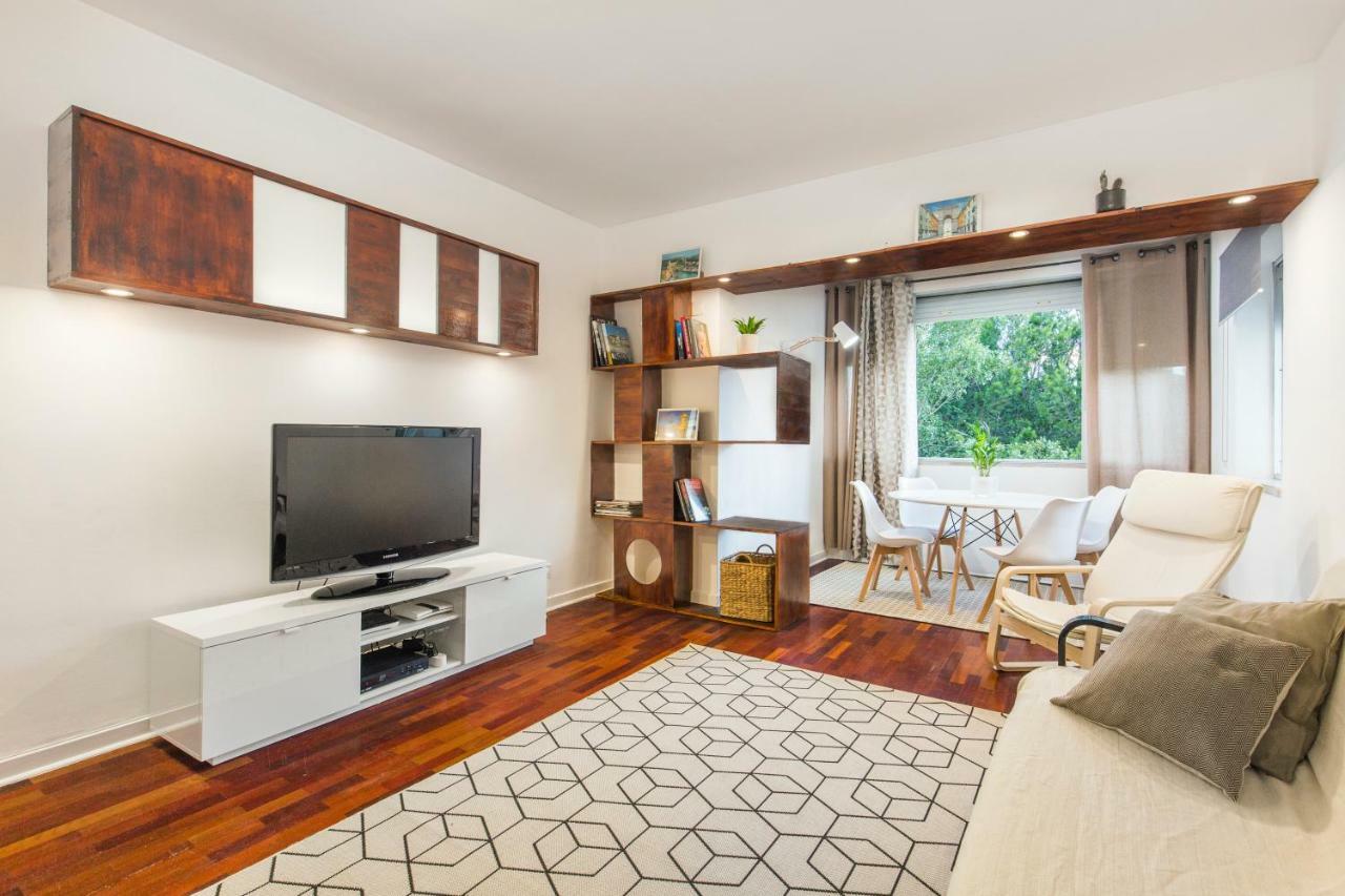 Apartment Carcavelos *